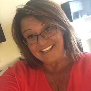 Meet your Posher, Linda